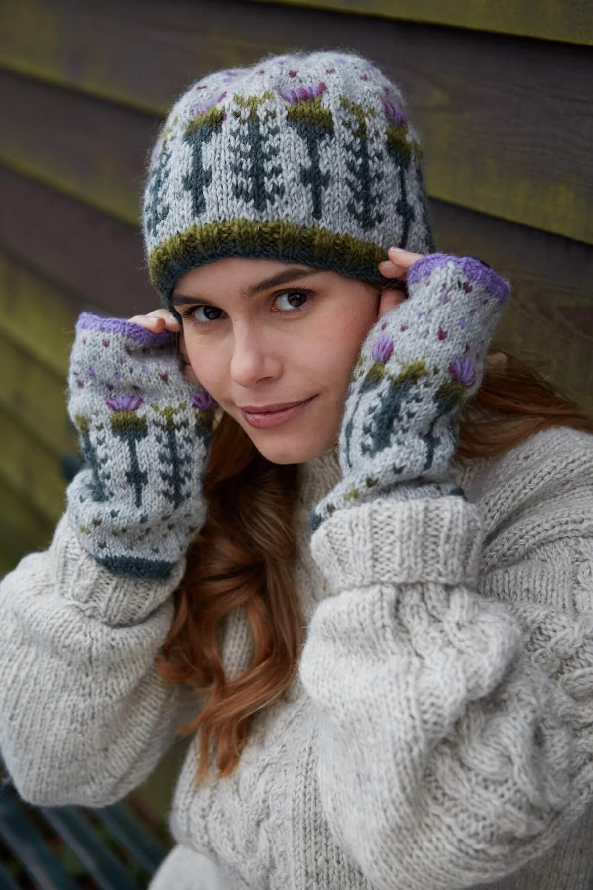Thistle Handwarmer