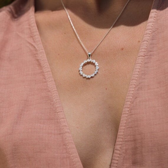 Origins Multiple Hearts Round Pendant Necklace