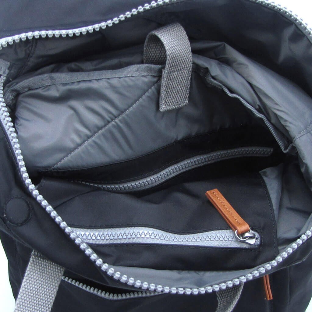 Canfield B Medium Sustainable Nylon Black