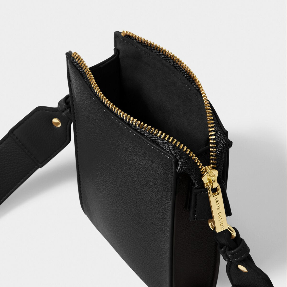 Effie Slim Crossbody Bag In Black