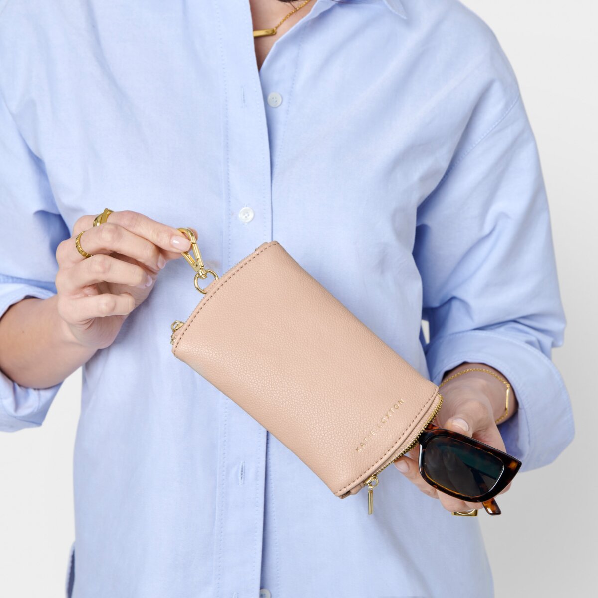 Clip-On Sunglasses Case In Nude Pink