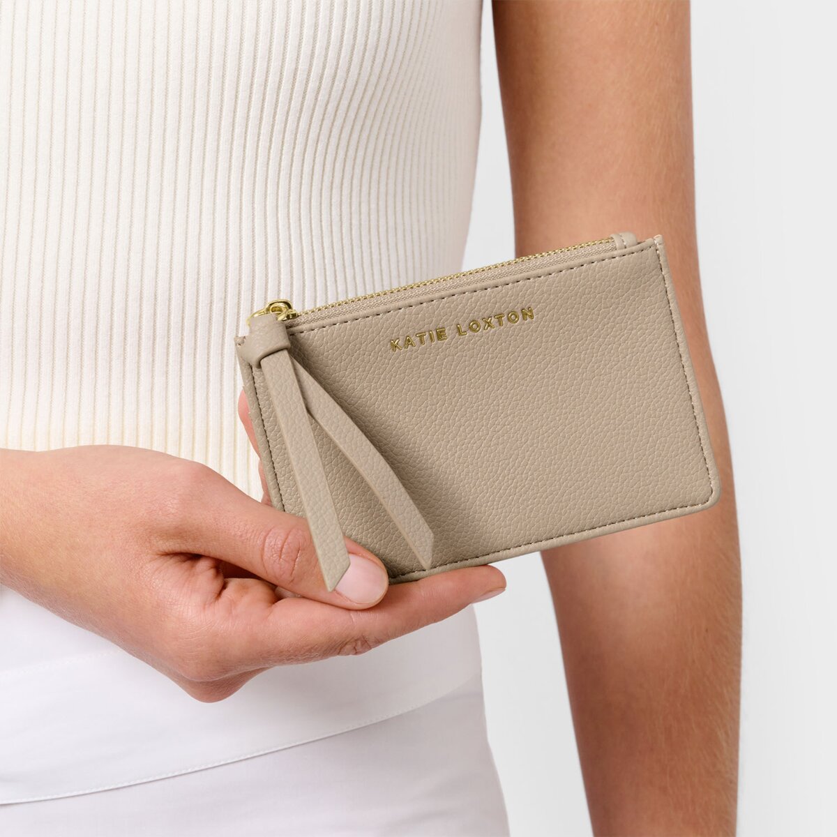 Hallie Coin & Card Holder In Light Taupe