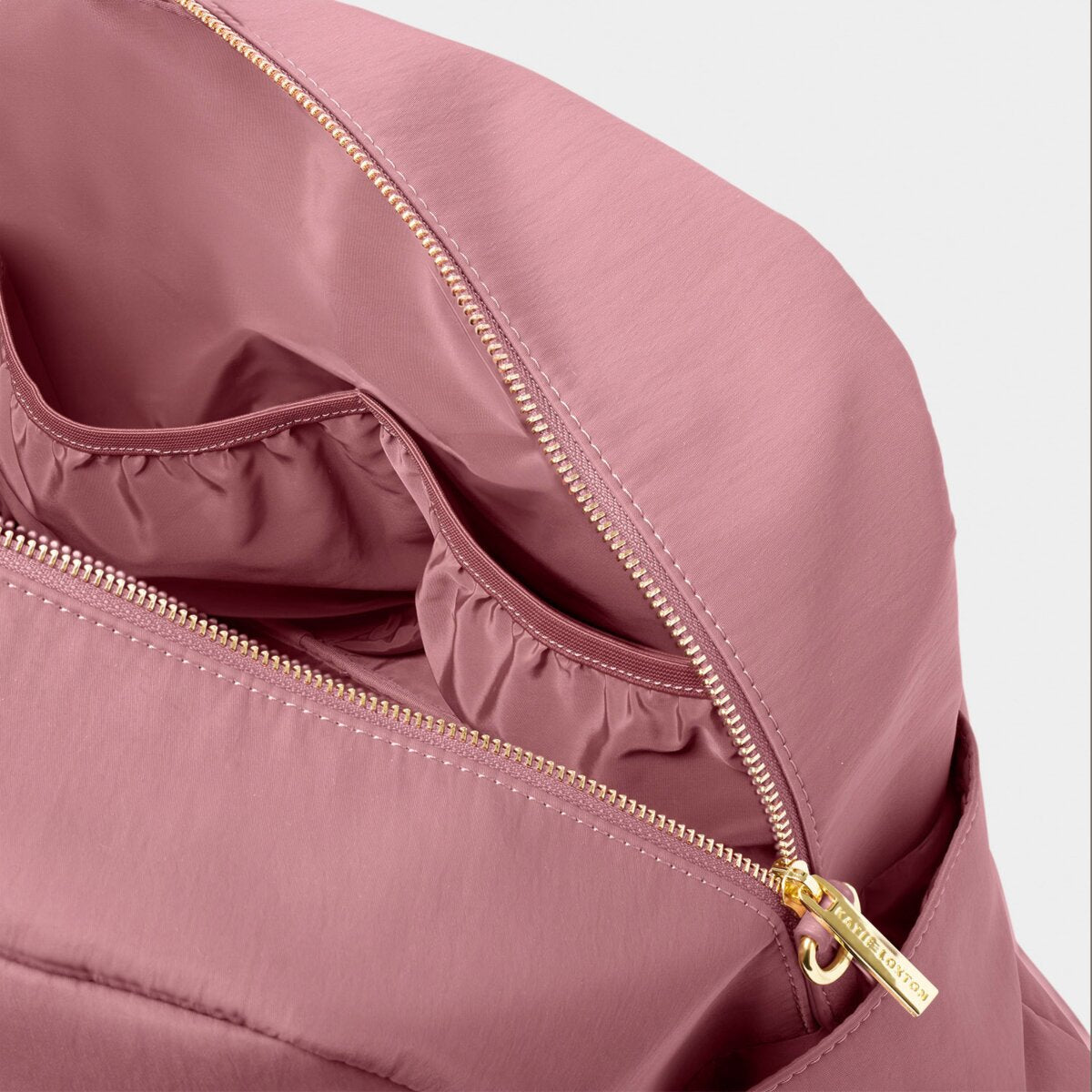 Nylon-Luxe Everyday Holdall In Deep Rose