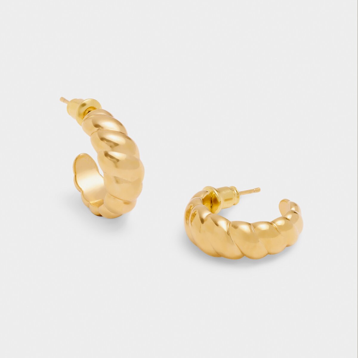 Harper Twist Hoop Earrings In Gold