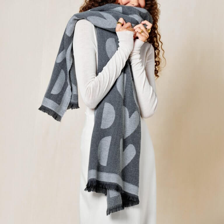 Large Heart Printed Blanket Scarf In Charcoal & White