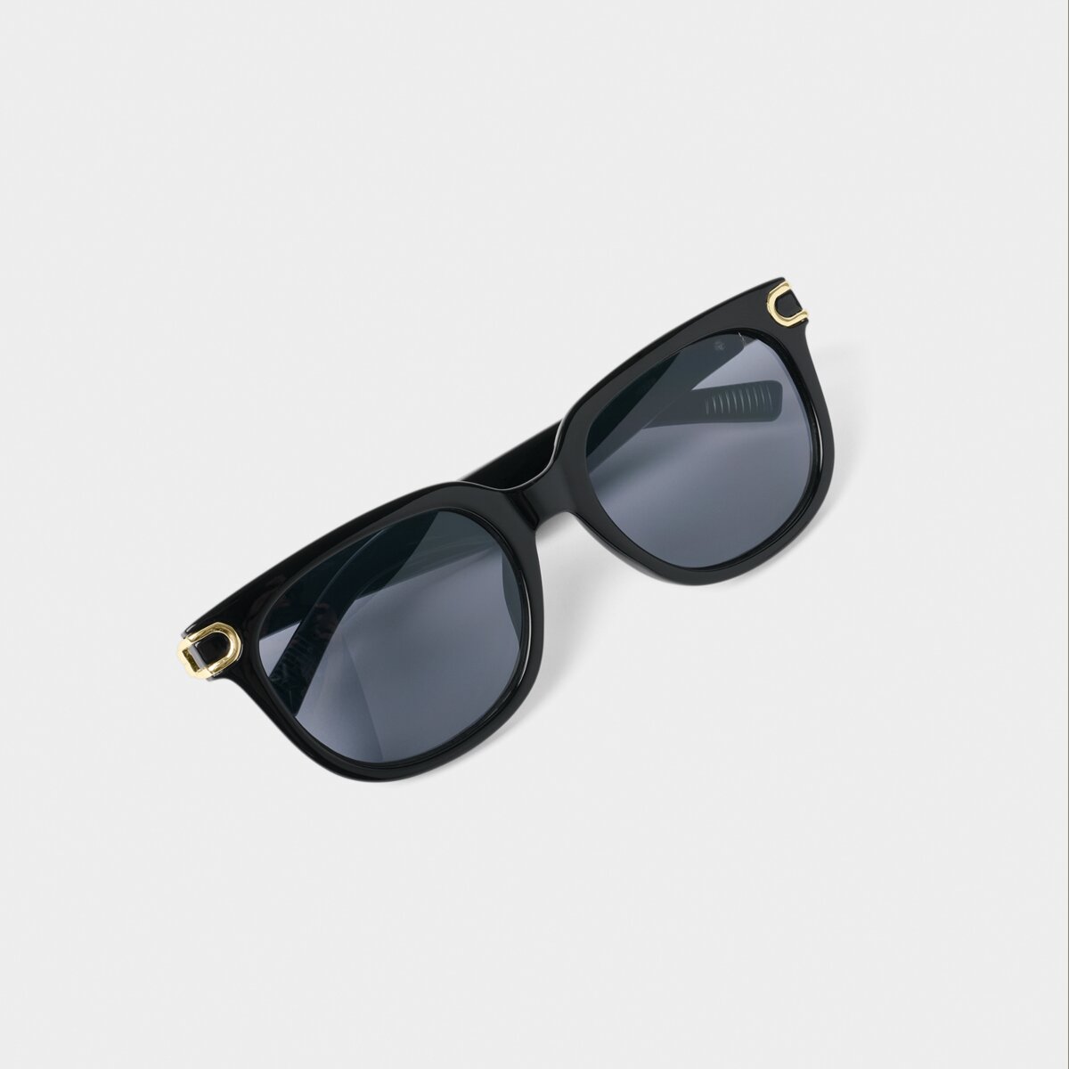 Manhattan Sunglasses in Black