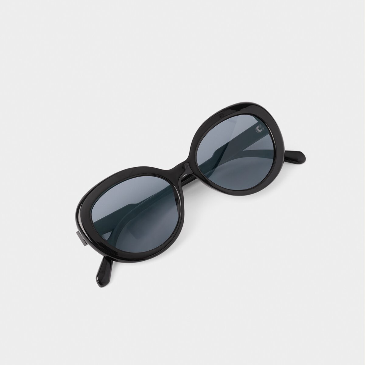 Rhodes Sunglasses in Black