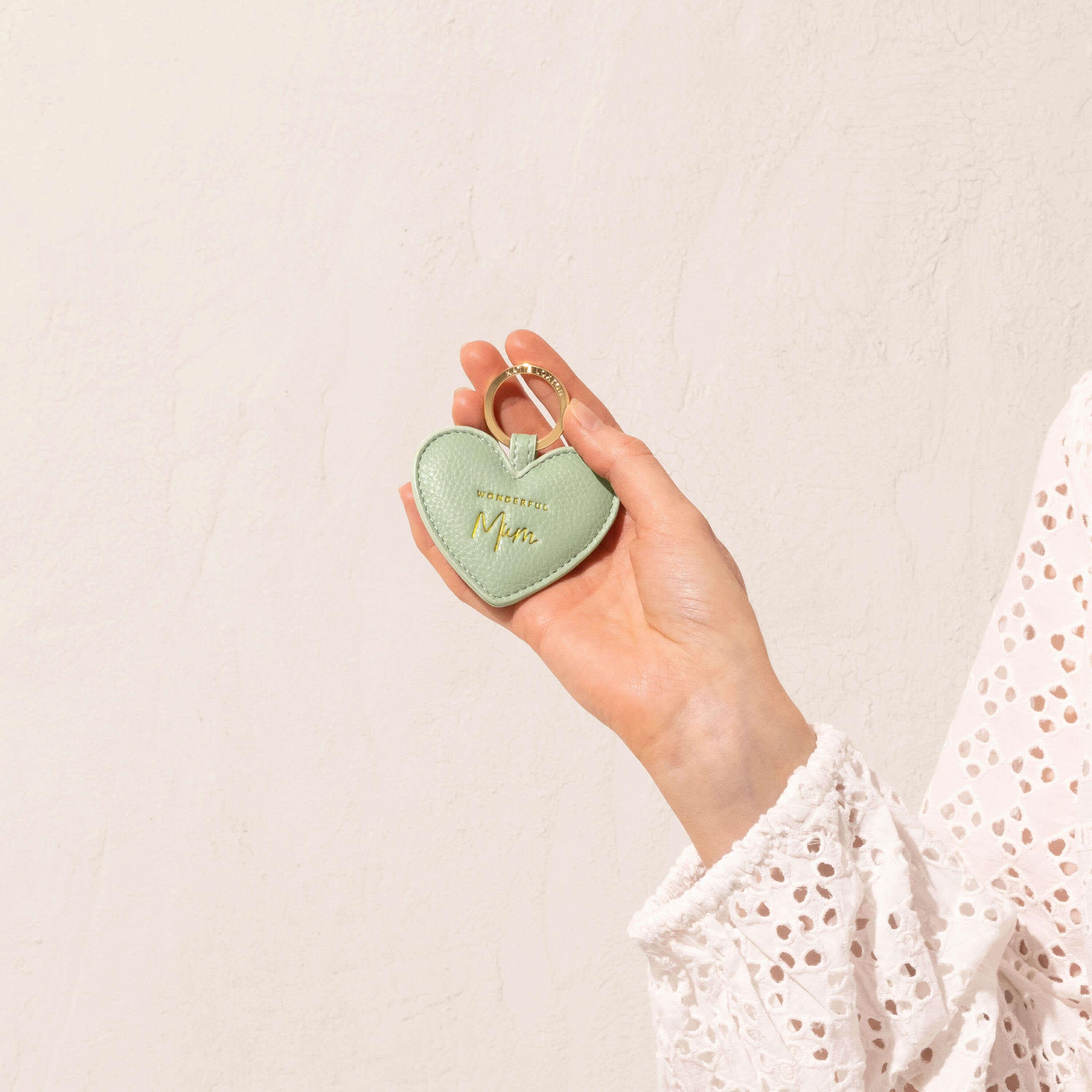 Beautifully Boxed Heart Keyring | Wonderful Mum