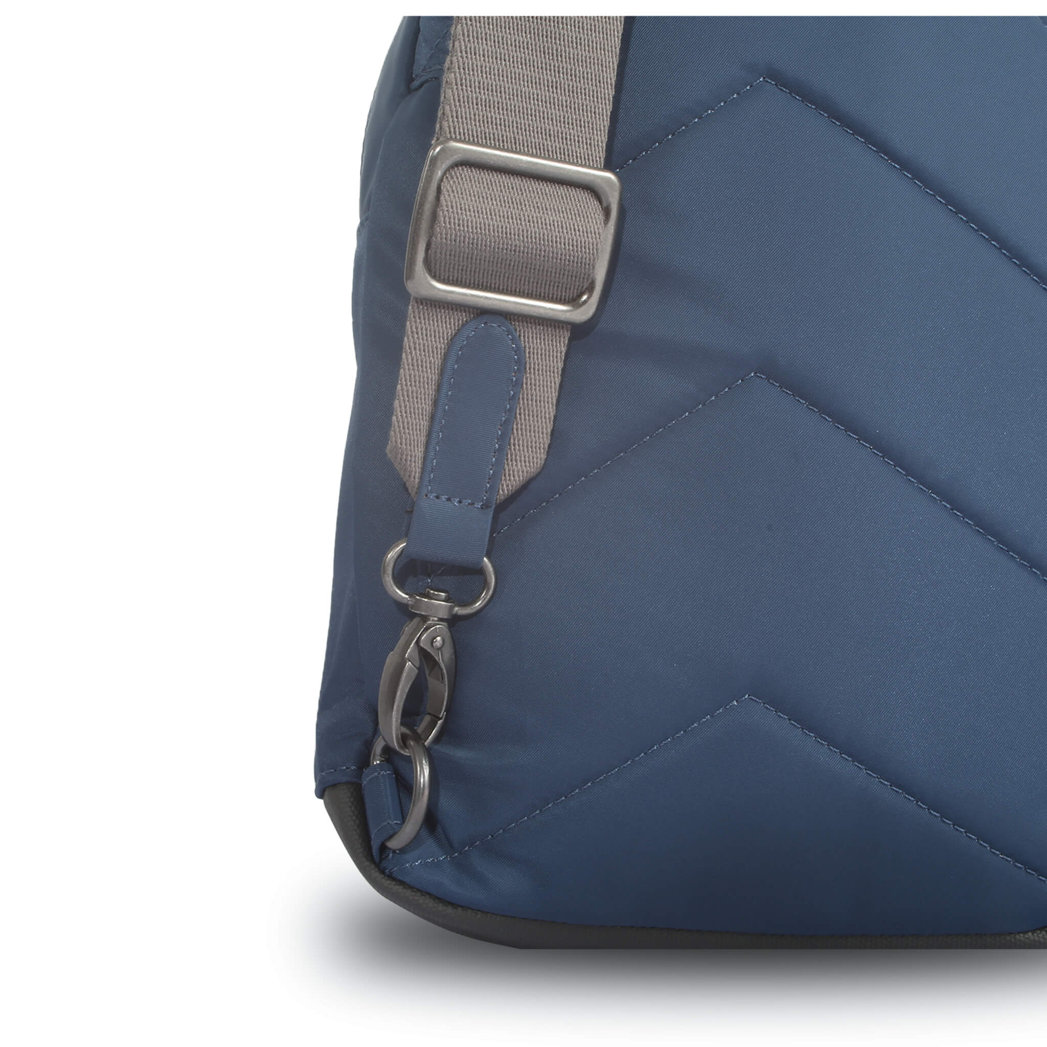 Willesden B Large Sustainable Nylon Pacific