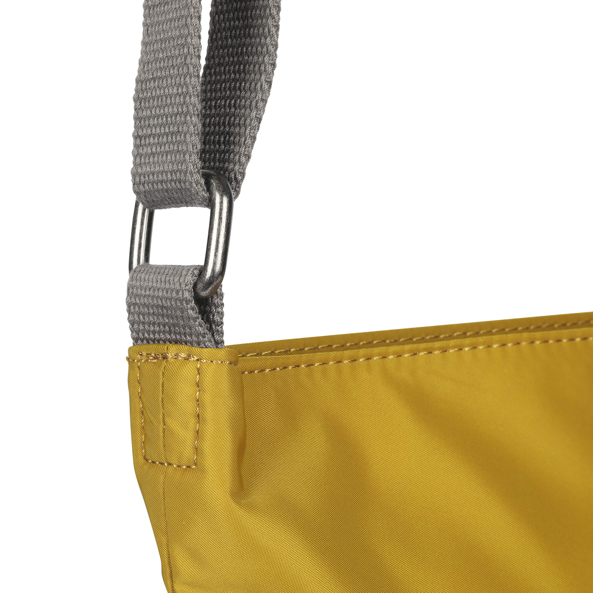 Kennington B Medium Sustainable Nylon Corn