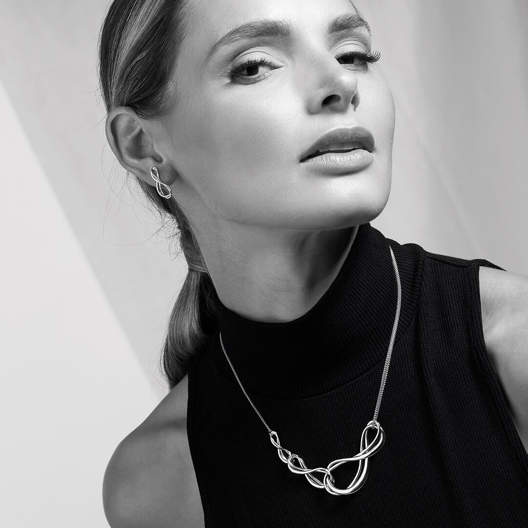 Infinity Grande Triple Necklace