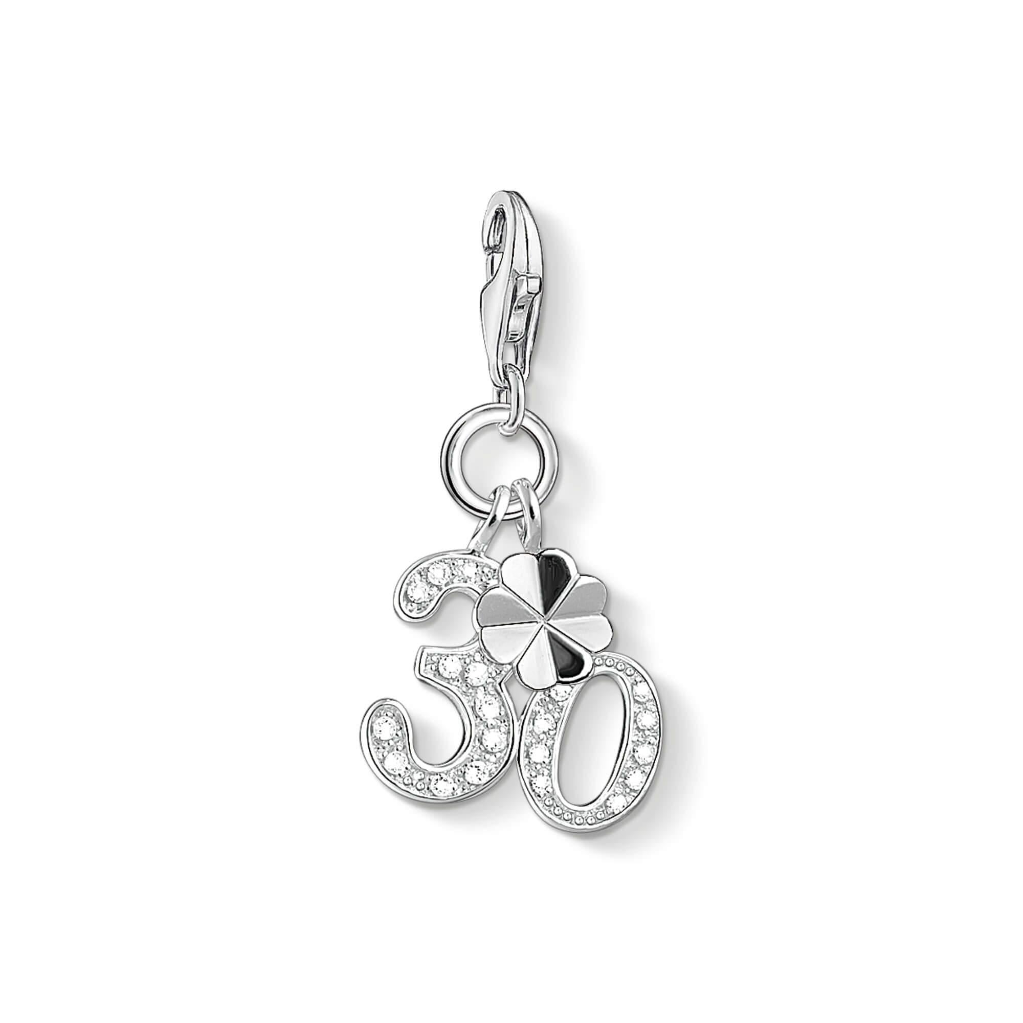 Charm Pendant 30