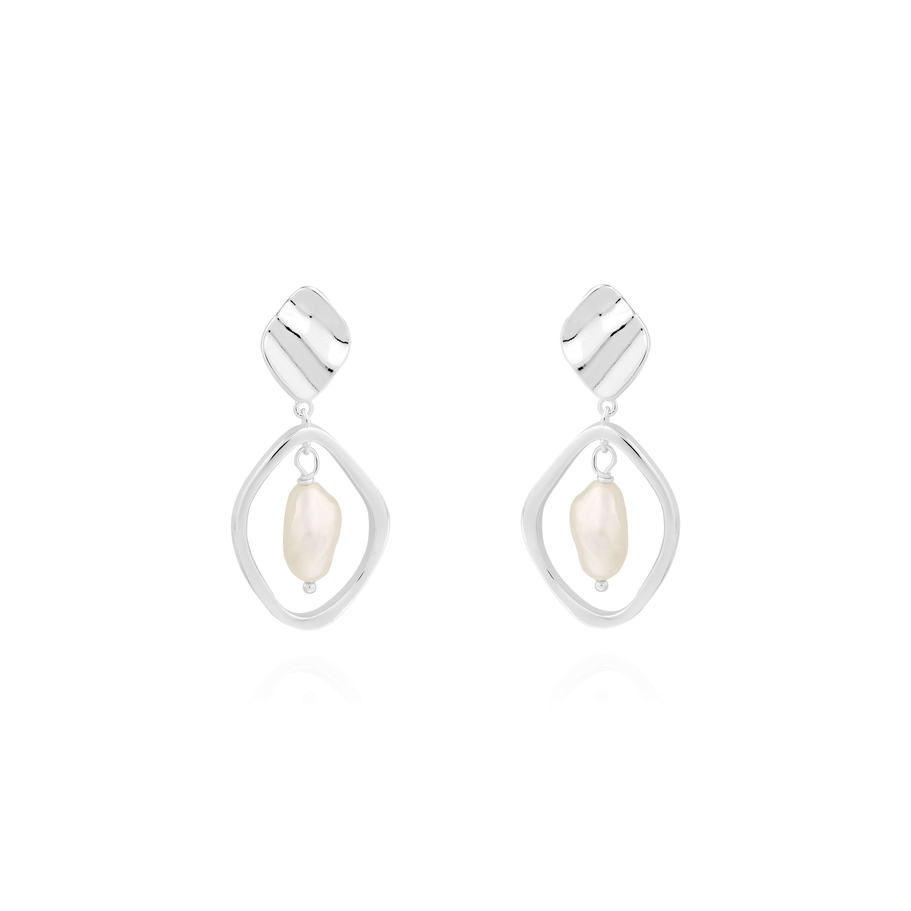 Statement Earrings | Silver | Wave Pearl | Earrings