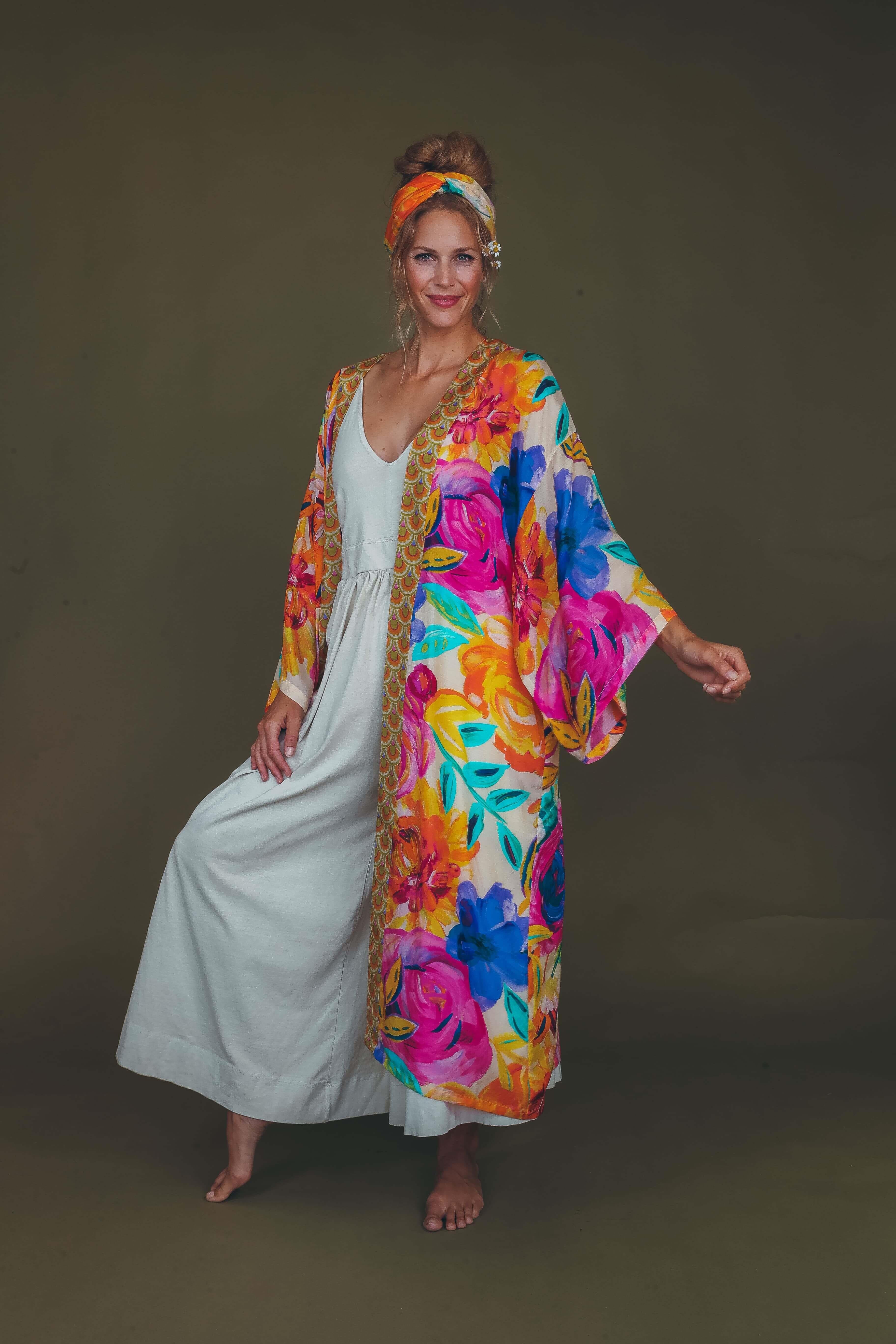 PRINTED KIMONO GOWN - Floral Frenzy