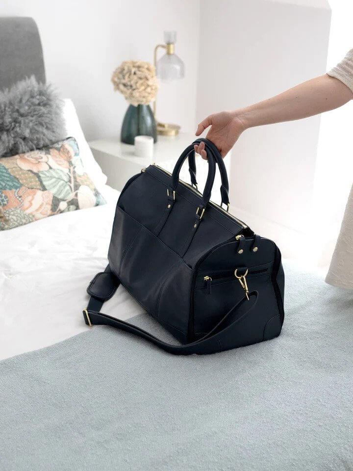 Navy Weekend Garment Bag