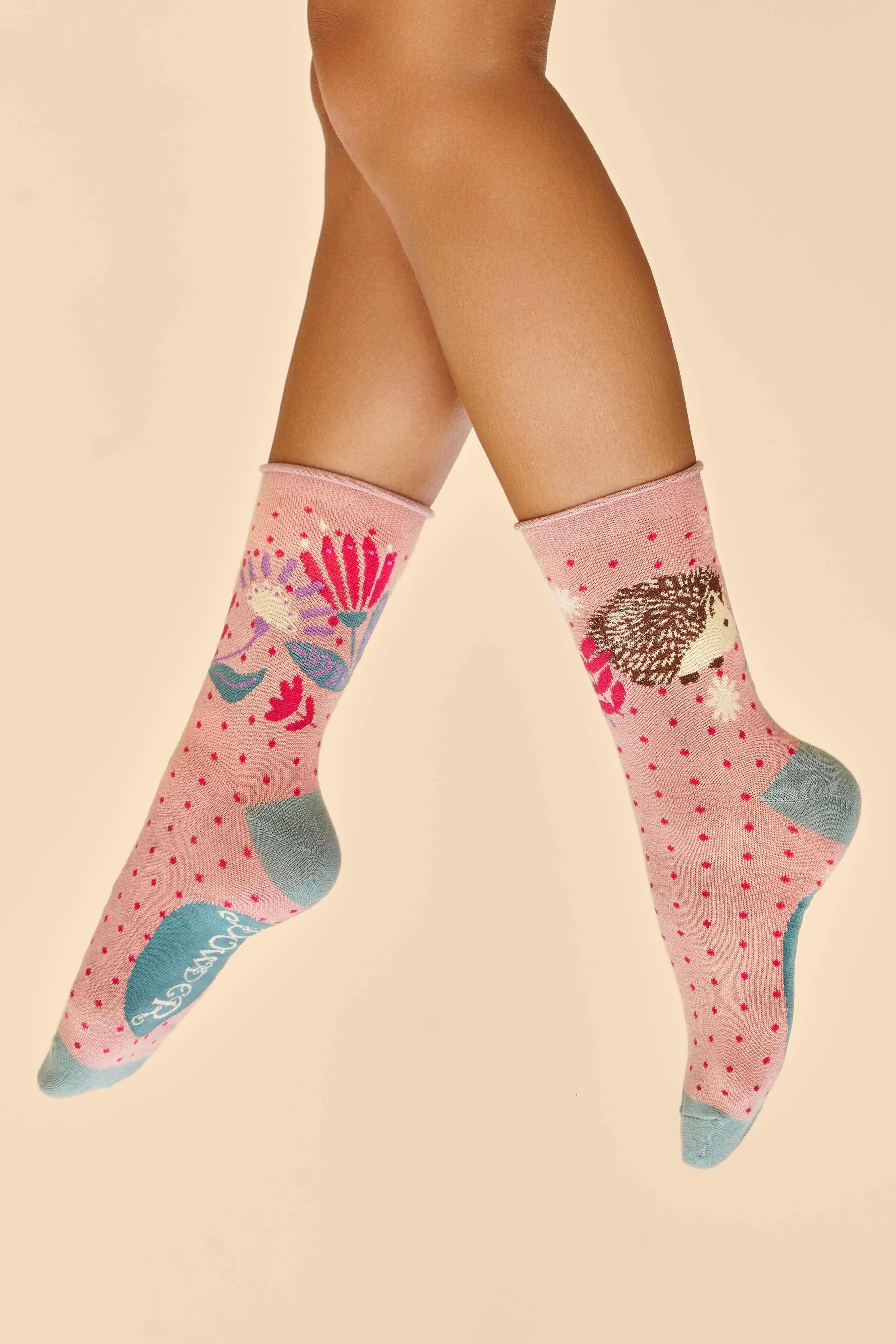 Hedgehog Hunting in Leaves Ankle Socks - Petal
