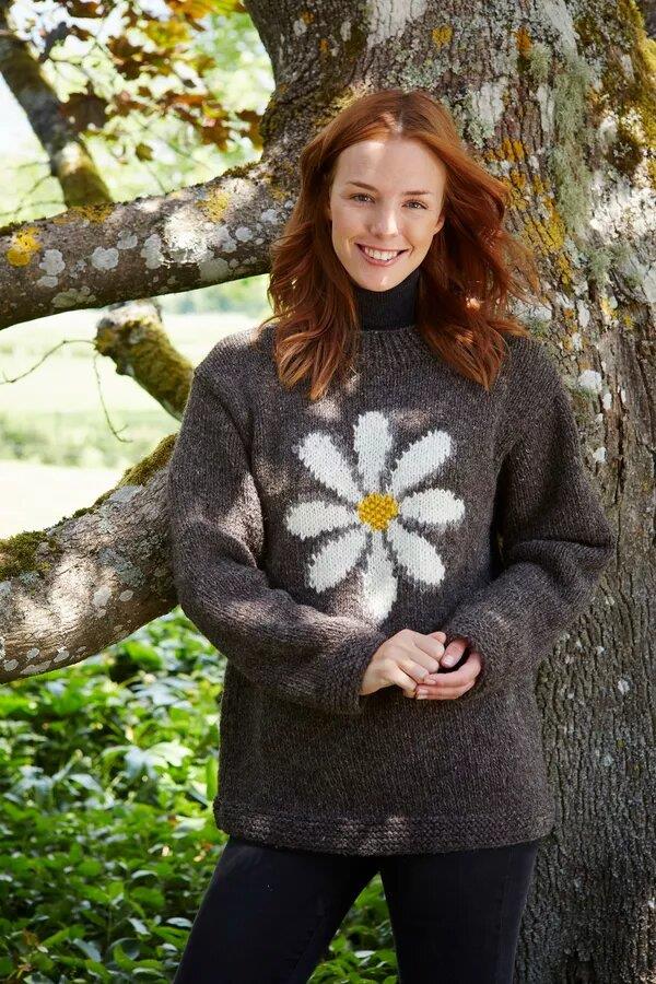 Daisy Sweater Bark