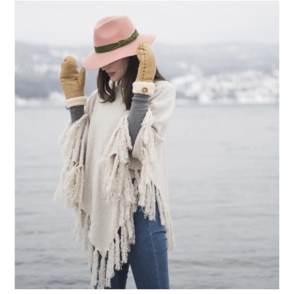 Tara Poncho In Cream