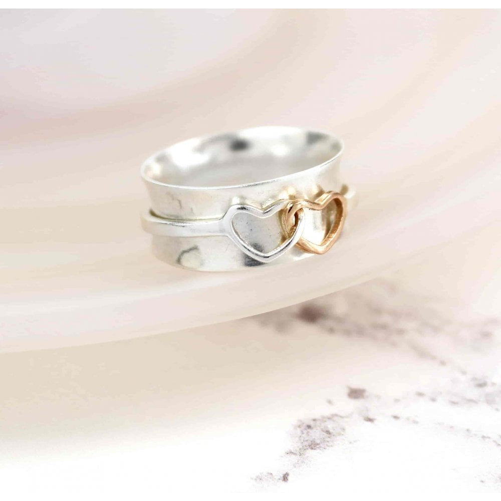 Spinning Ring With Interlinked Hearts