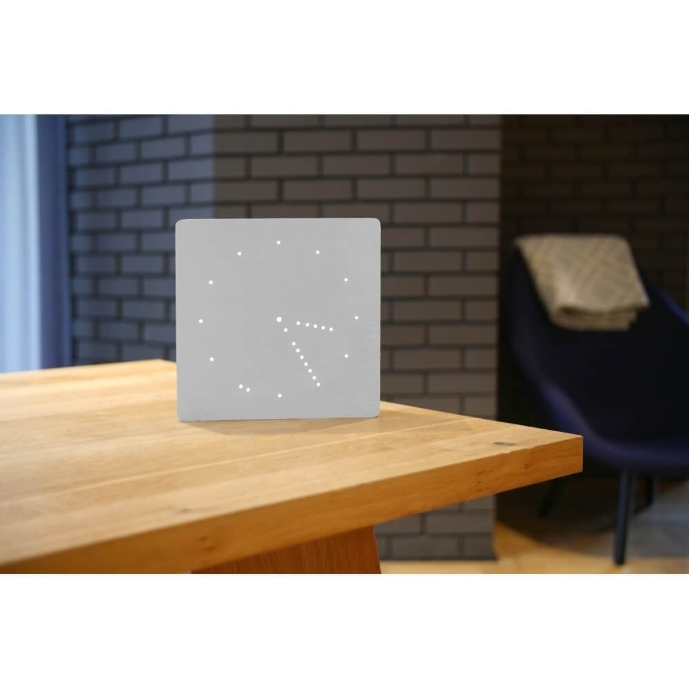 Aluminium Analogue Click Clock