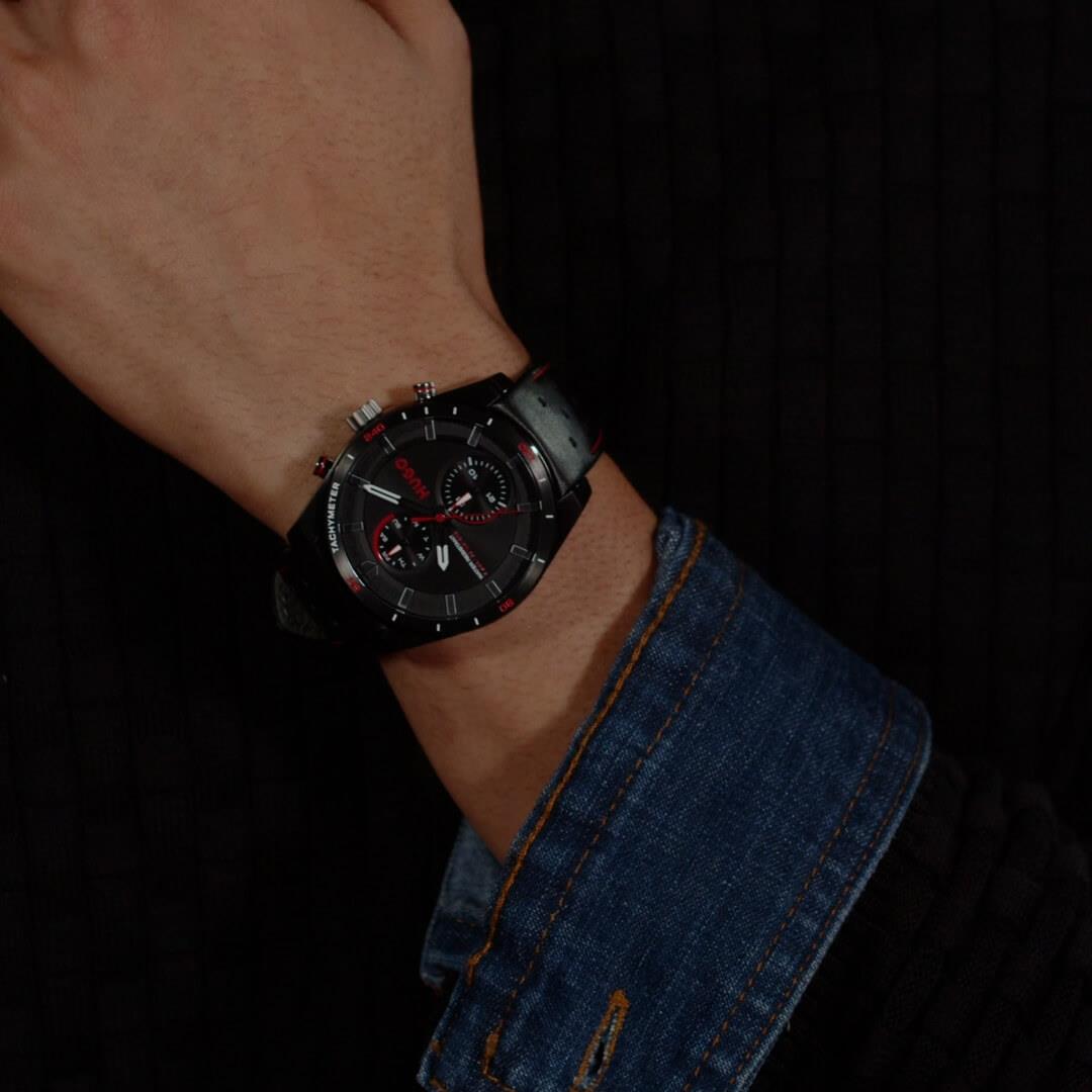 #Fast Black Dial With Black Leather Strap Men's Watch