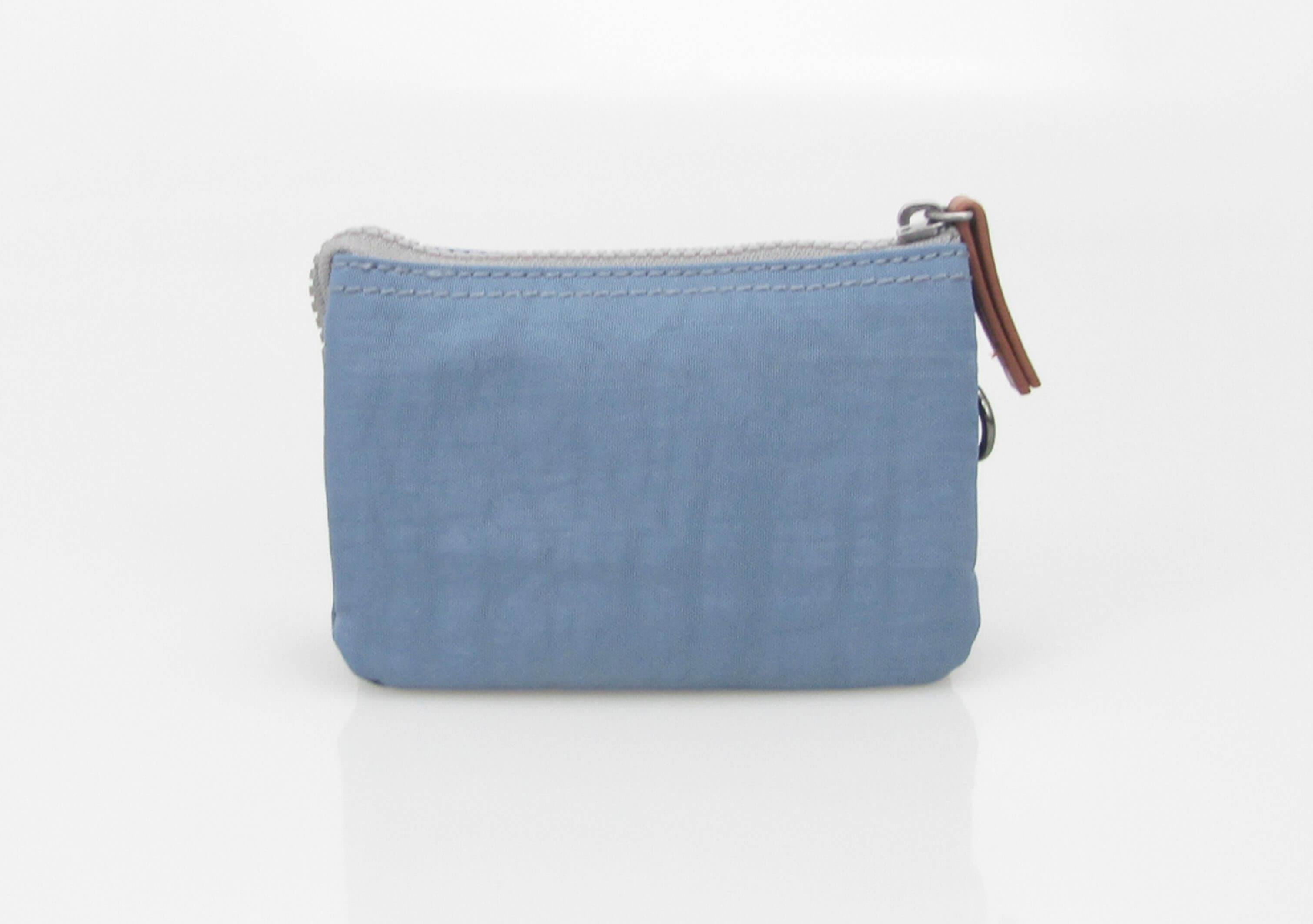 Carnaby Crossbody Airforce XL Recycled Canvas