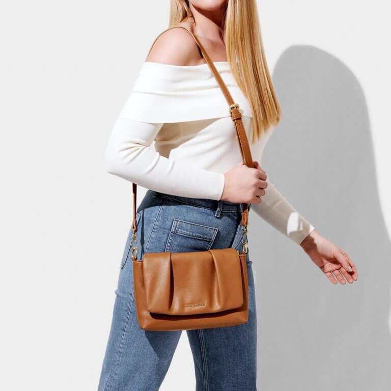 Mischa Slouch Bag | Tan | 20cm X 22cm X 9cm