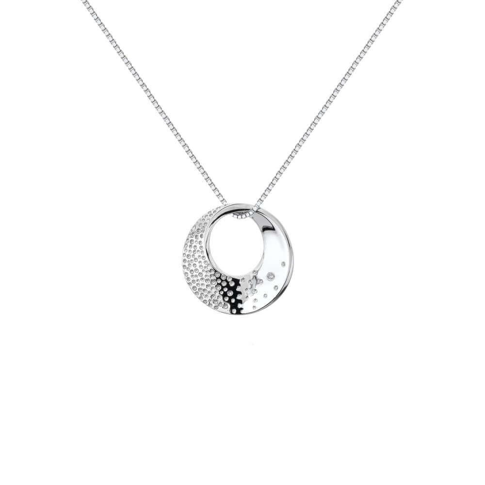 Quest Circle Pendant Necklace
