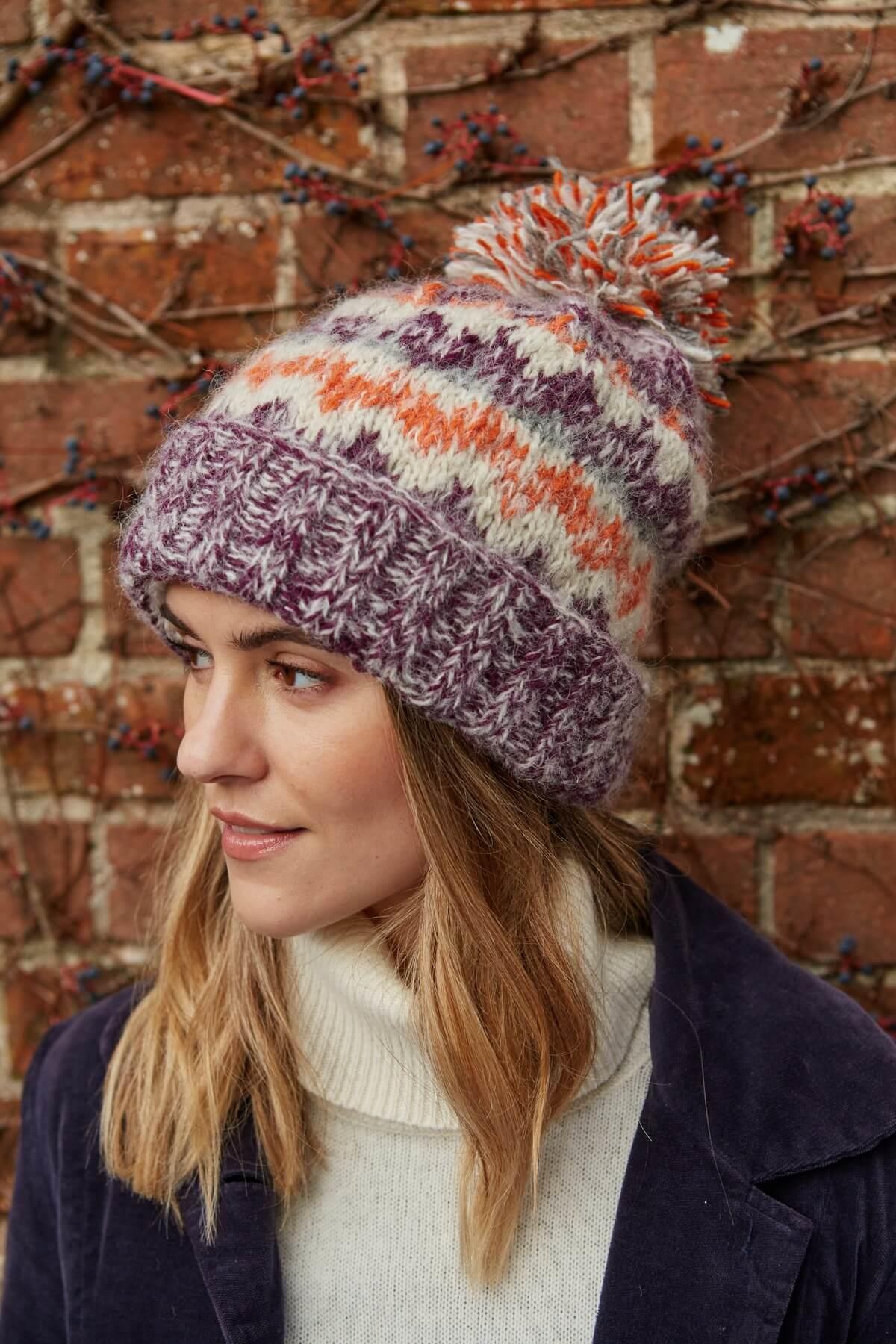 Totnes Bobble Beanie Damson