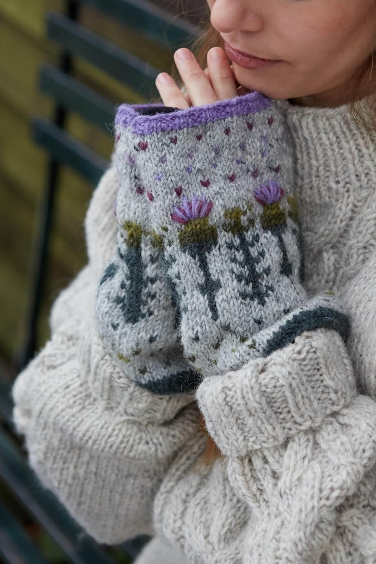 Thistle Handwarmer