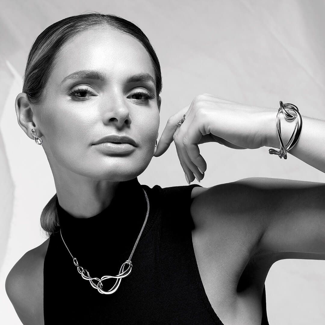 Infinity Grande Triple Necklace