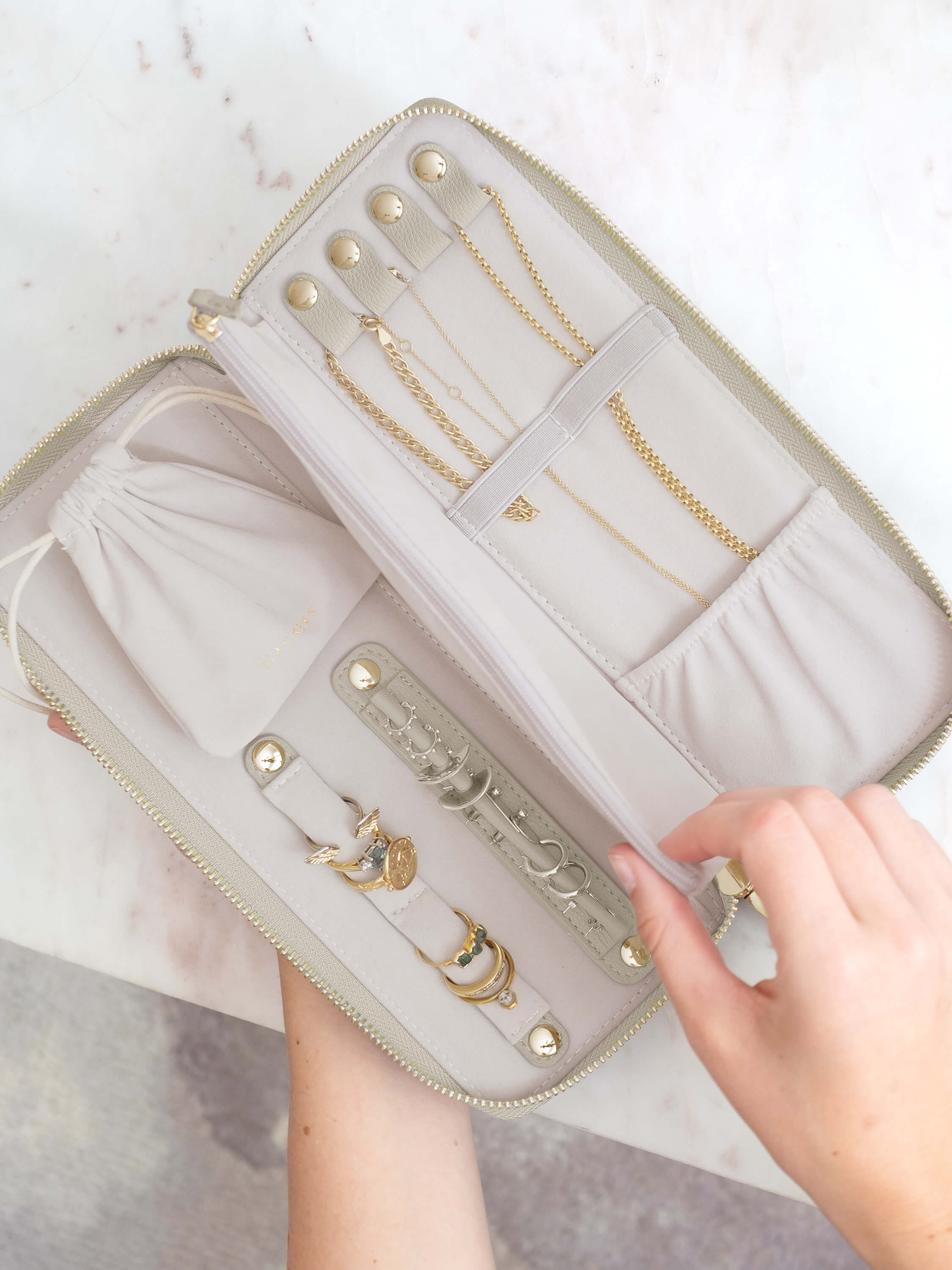 Oatmeal Jewellery Roll