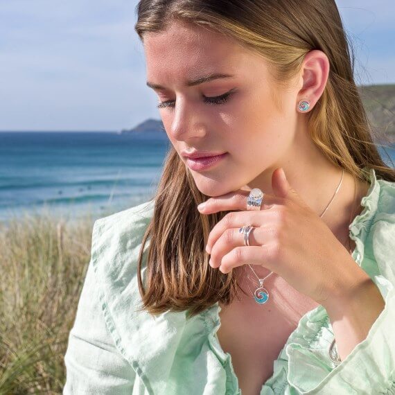 Origins Ocean Wave Turquoise Round Pendant Necklace