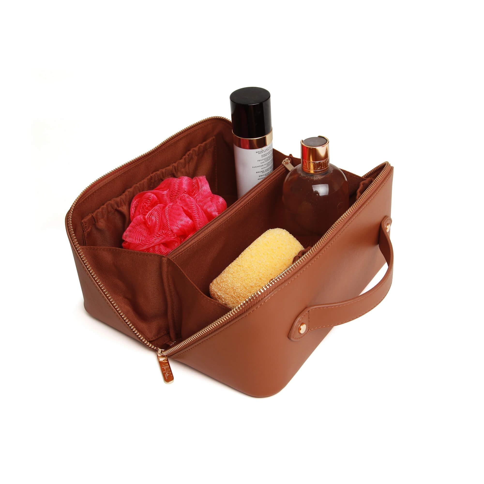 London Train Case In Tan