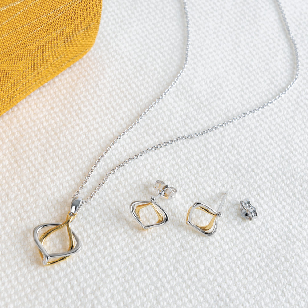 Alicia Golden Petite Stud Earrings