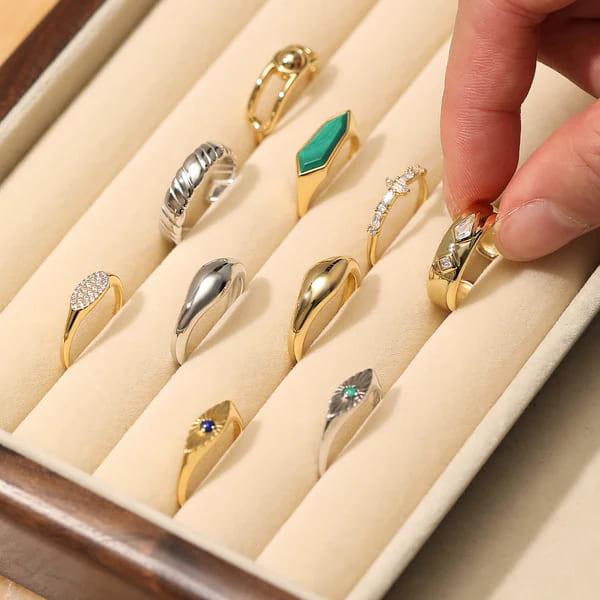 Smooth Twist Wide Band Ring