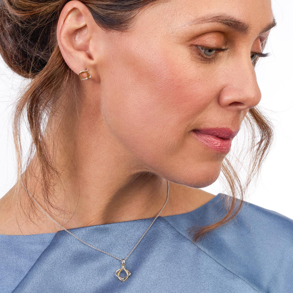 Alicia Golden Mini Necklace