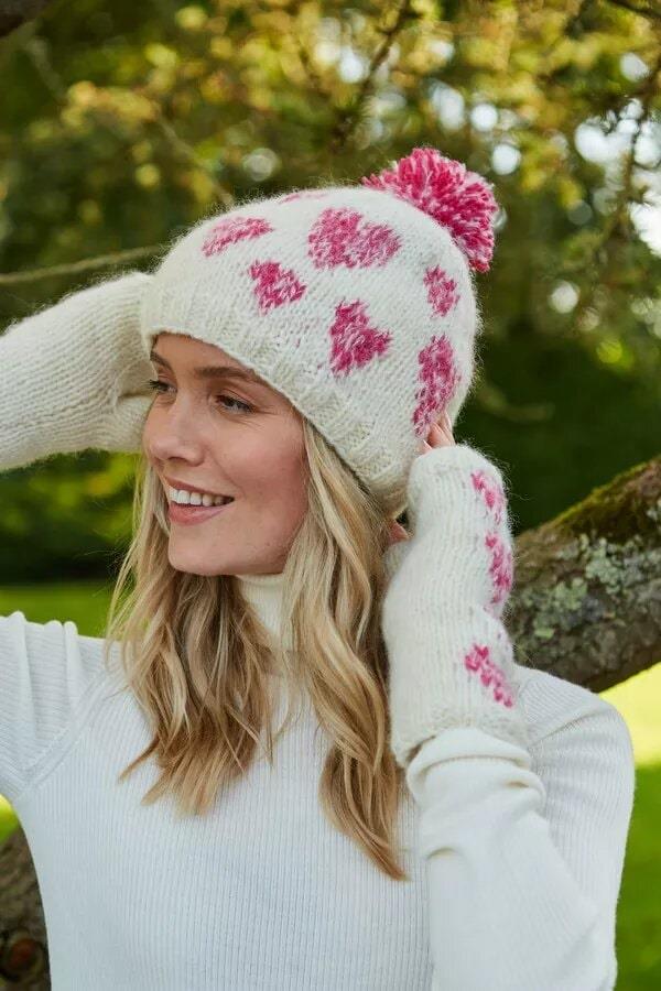 Sweetheart Bobble Beanie