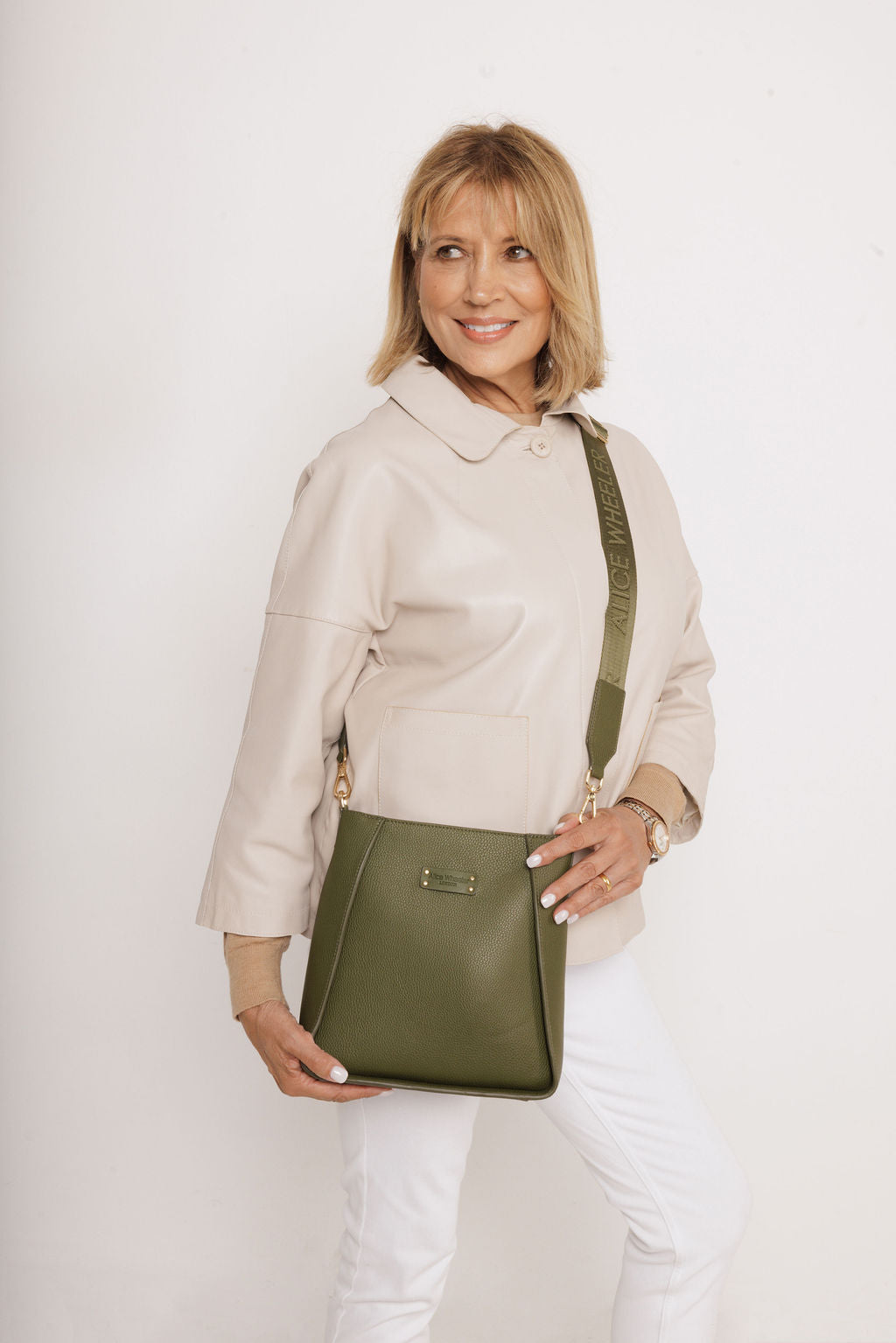Kensington Crossbody Bag In Olive