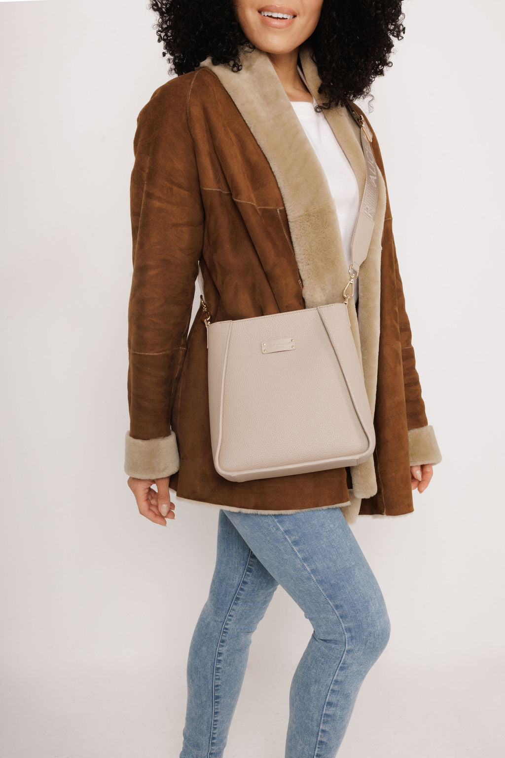 Kensington Crossbody Bag In Stone
