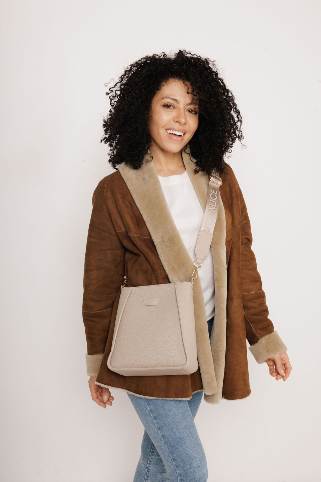 Kensington Crossbody Bag In Stone