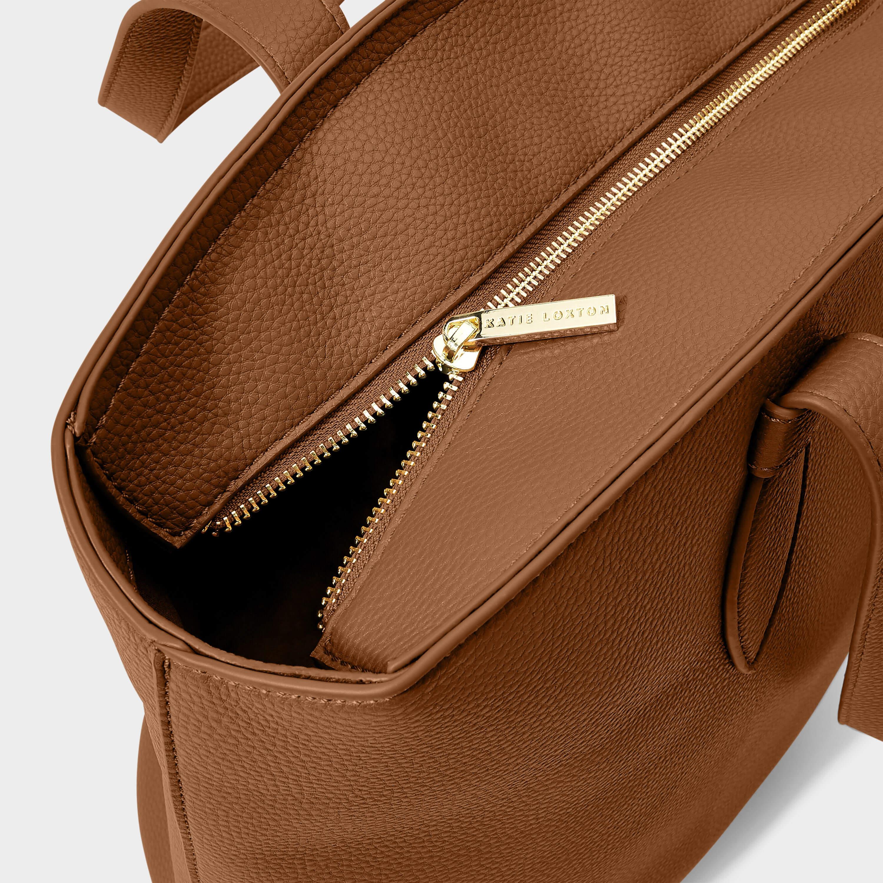 Hanna Shoulder Bag | Cognac | 31 X 49 X 21cm