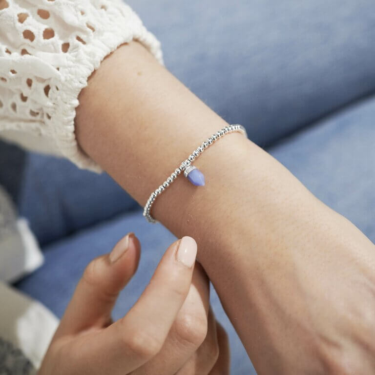 Affirmation Crystal A Little Mindfulness / Blue Agate Bracelet