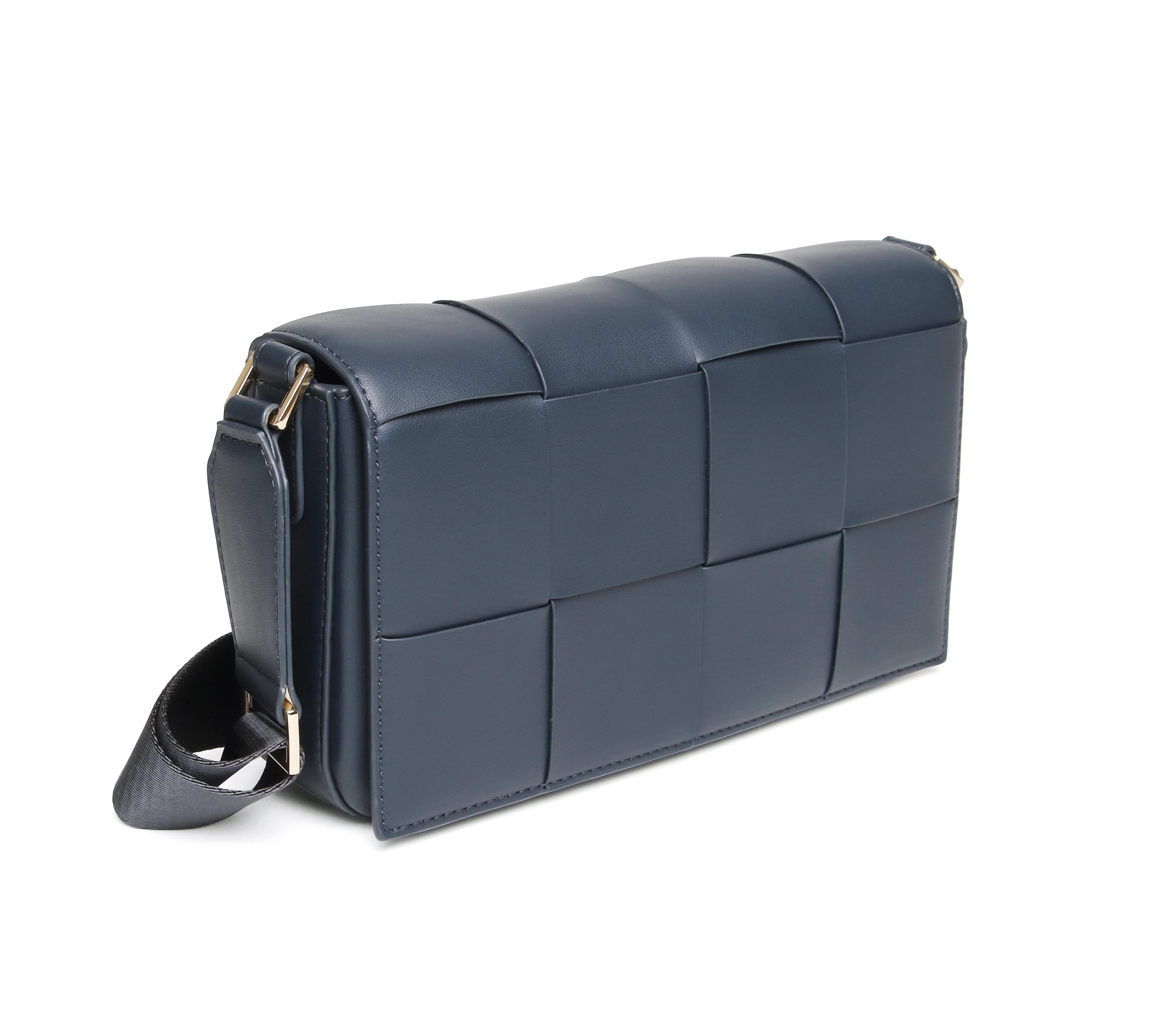 Lisbon Cross Body Bag In Navy