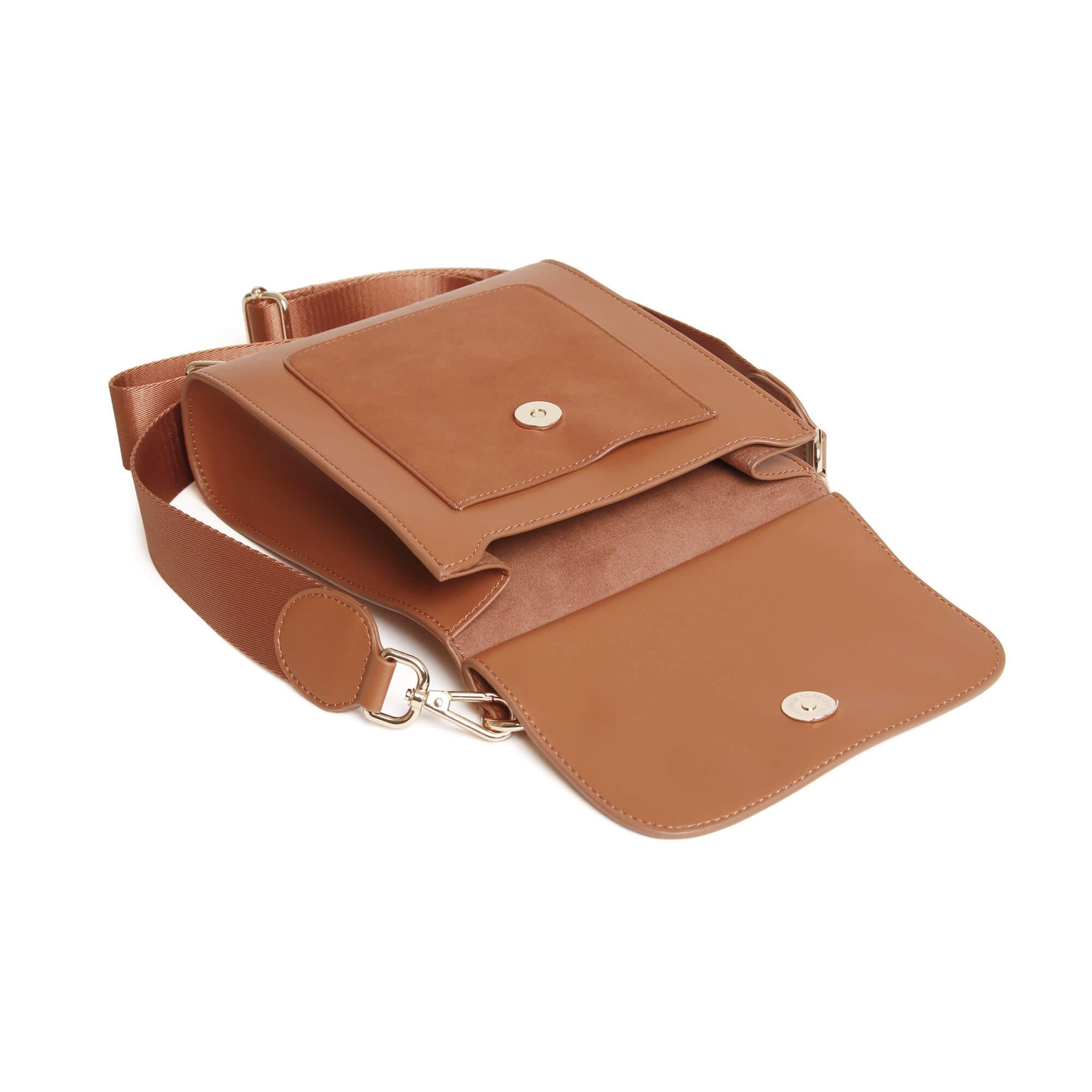 Seville Cross Body Bag In Tan