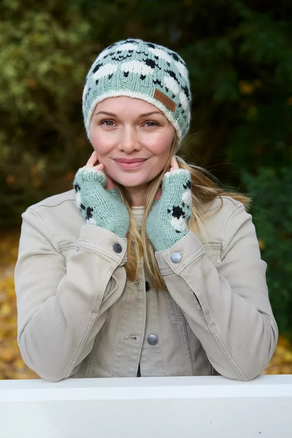 Merino Sheep Handwarmer Green