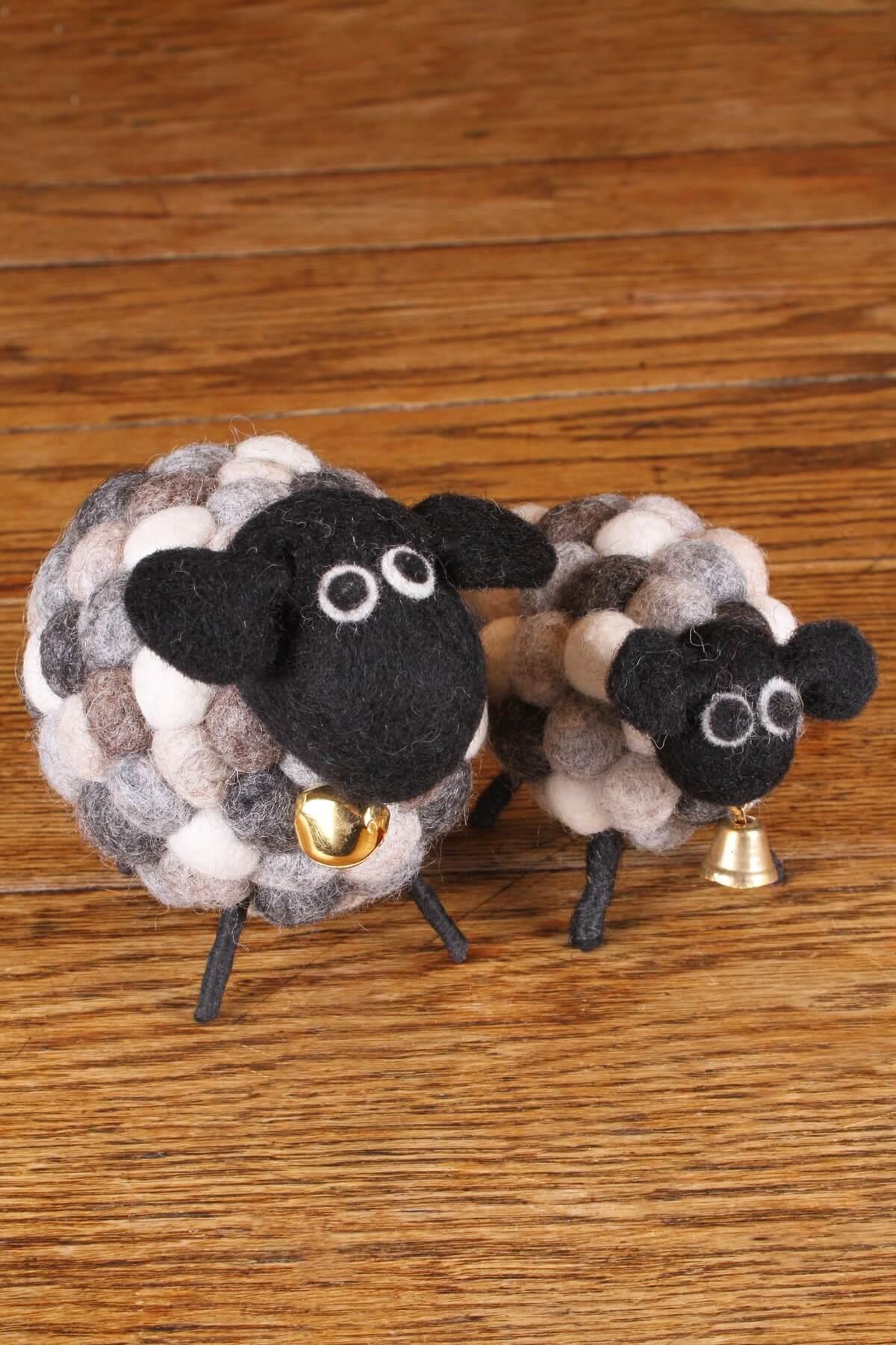 Helen The Herdi Bobbly Lamb Decoration