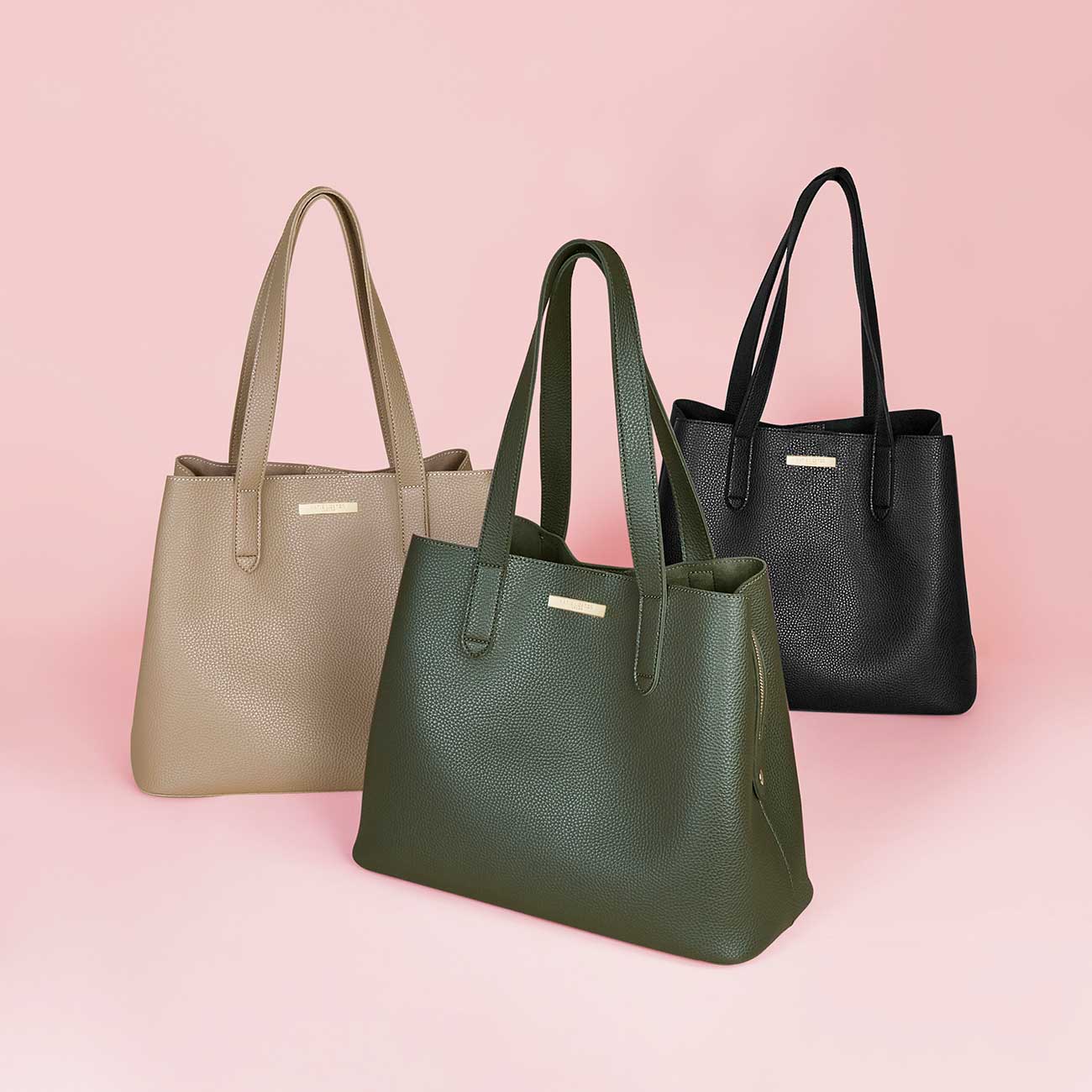 Riley Shoulder Bag | Black