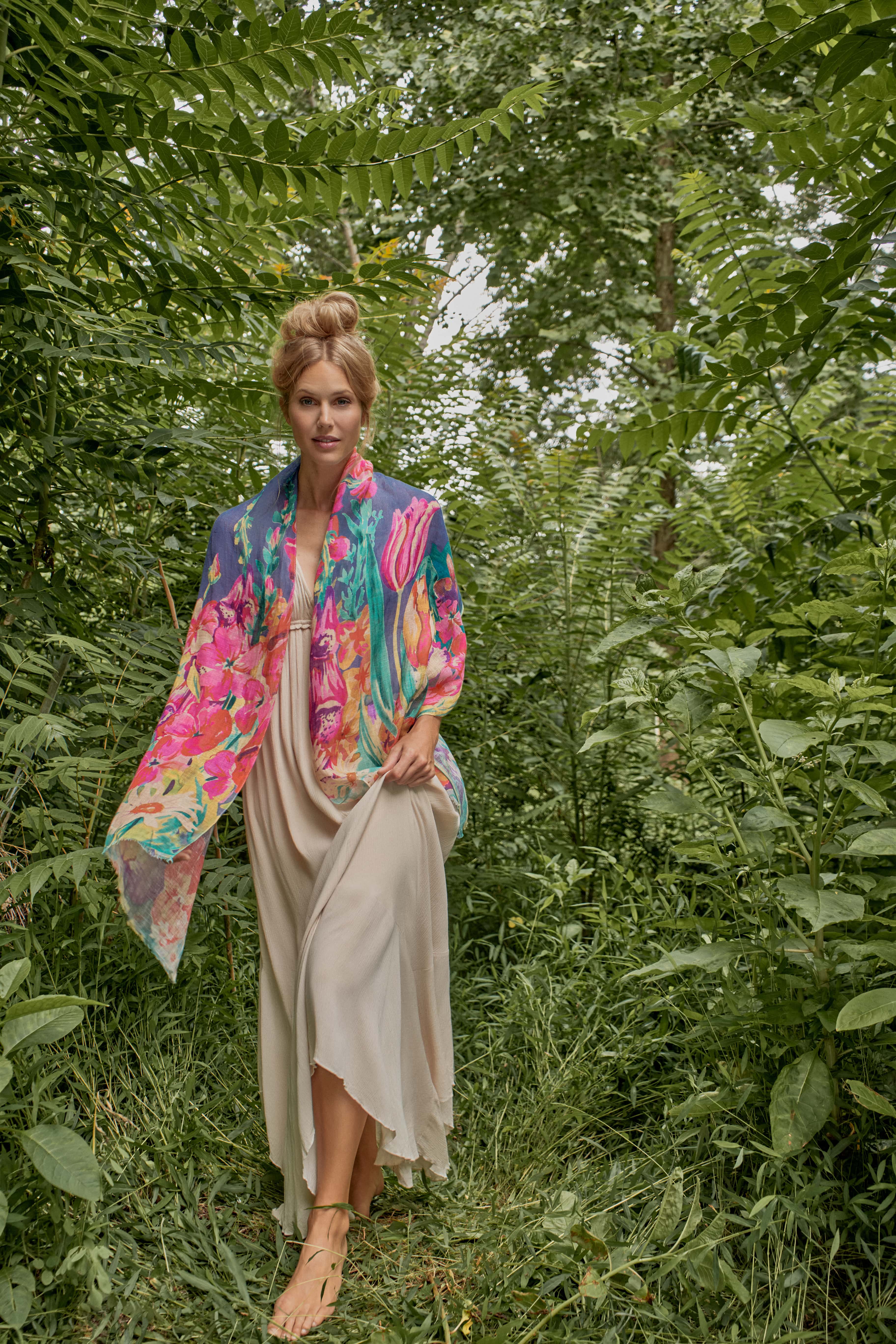 Impressionist Garden Linen Print Scarf - Indigo