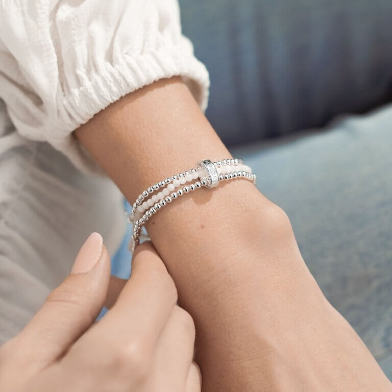 Wellness Stones | Moonstone Bracelet | Silver | 17.5cm Stretch
